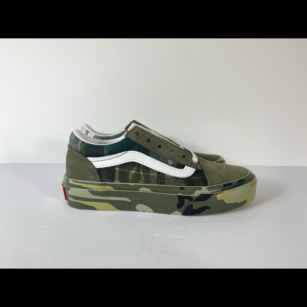 Vans Old Skool Plaid Camo Grape Leaf Sneakers - Picture 2 of 4